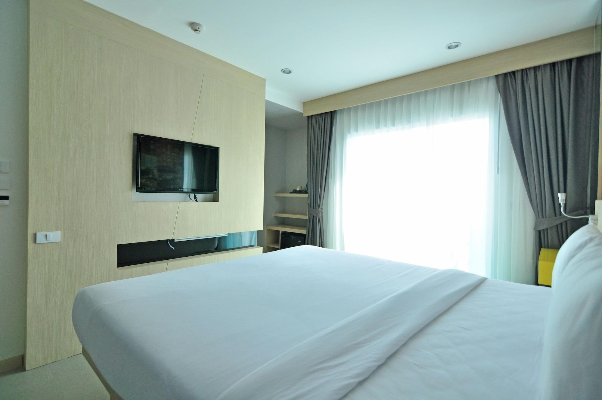 The Aim Patong Hotel Kültér fotó