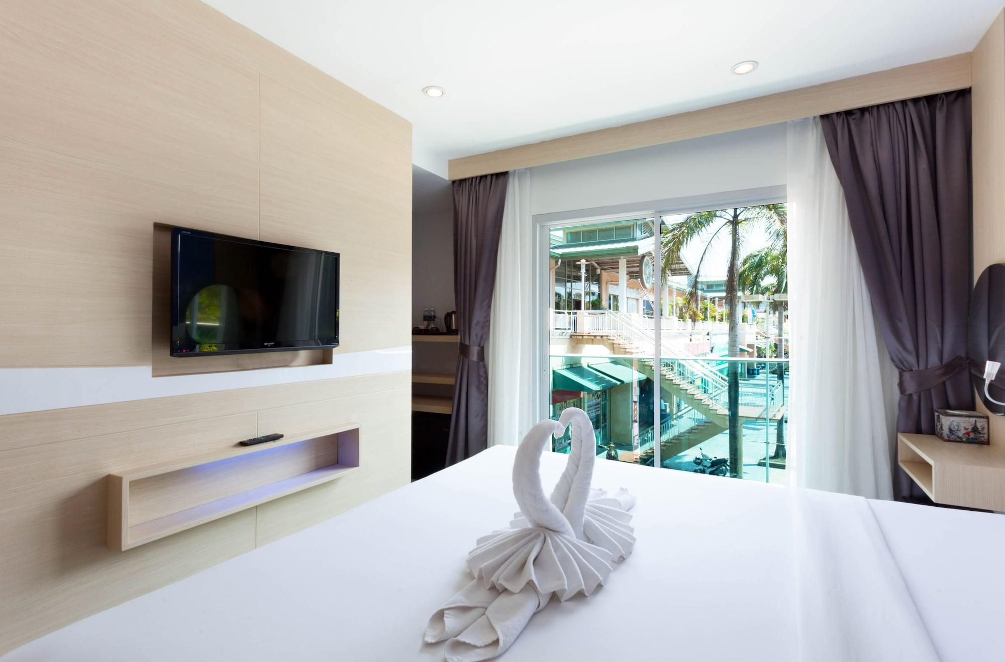 The Aim Patong Hotel Kültér fotó